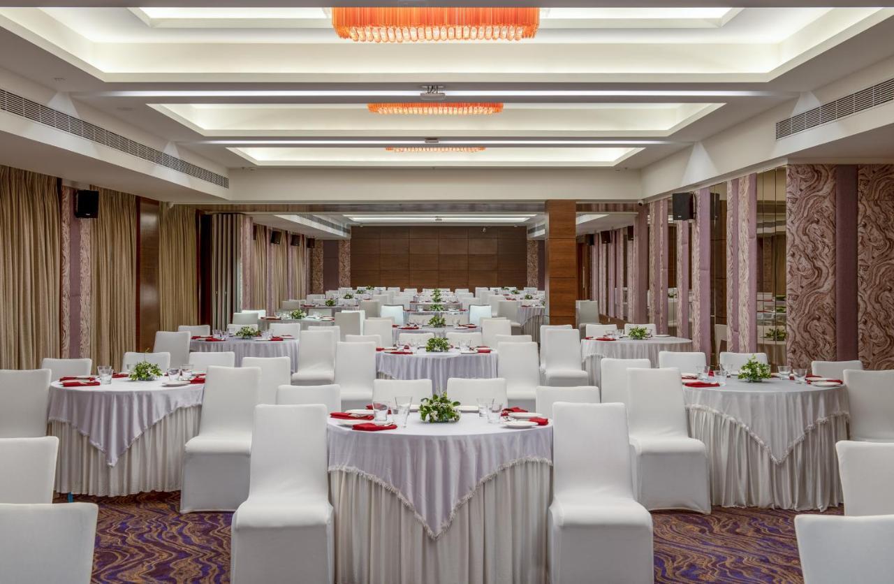 Vivanta Mangalore Oldport Road - Formerly Known As Taj Manjarun Buitenkant foto