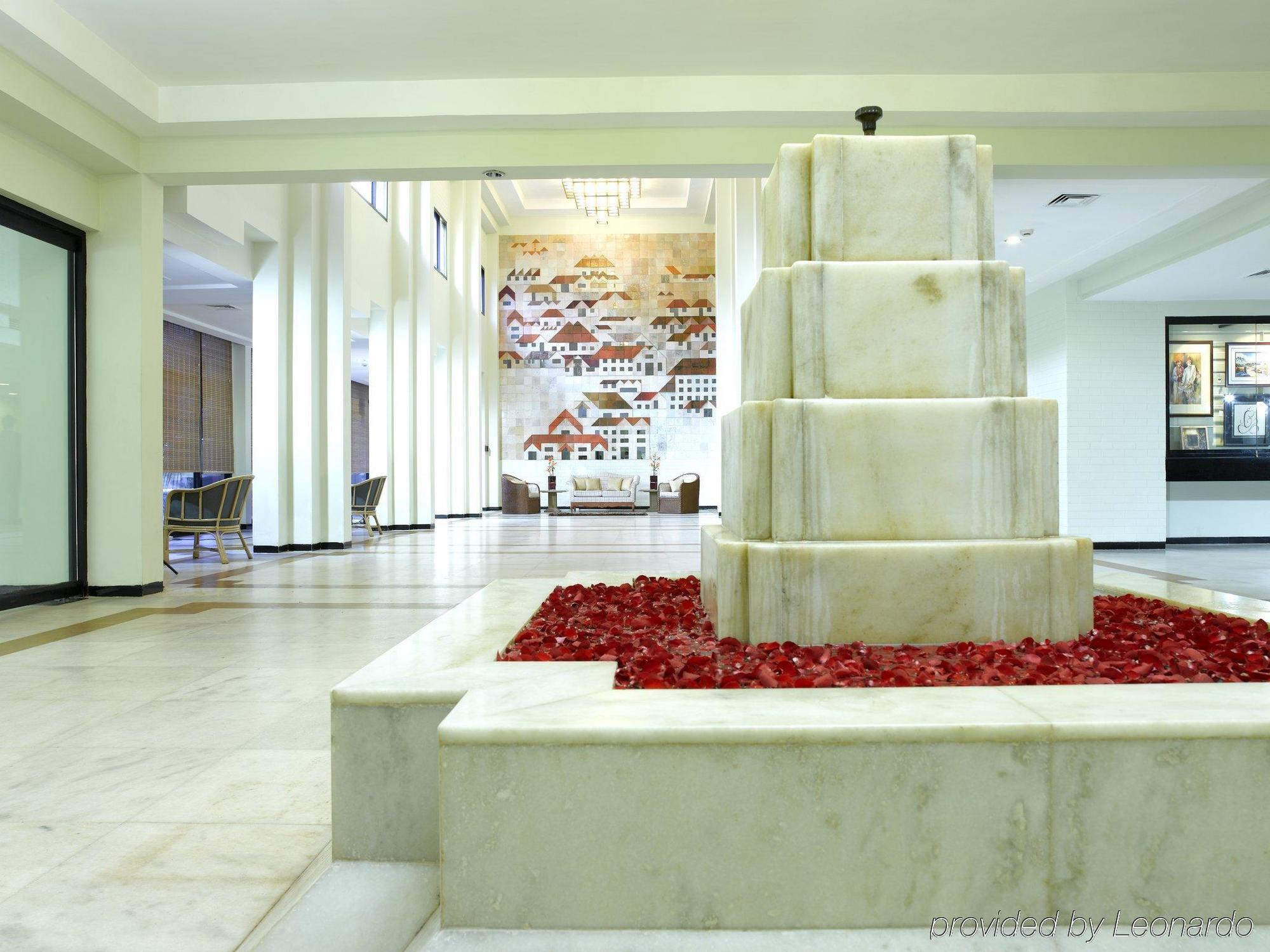 Vivanta Mangalore Oldport Road - Formerly Known As Taj Manjarun Buitenkant foto
